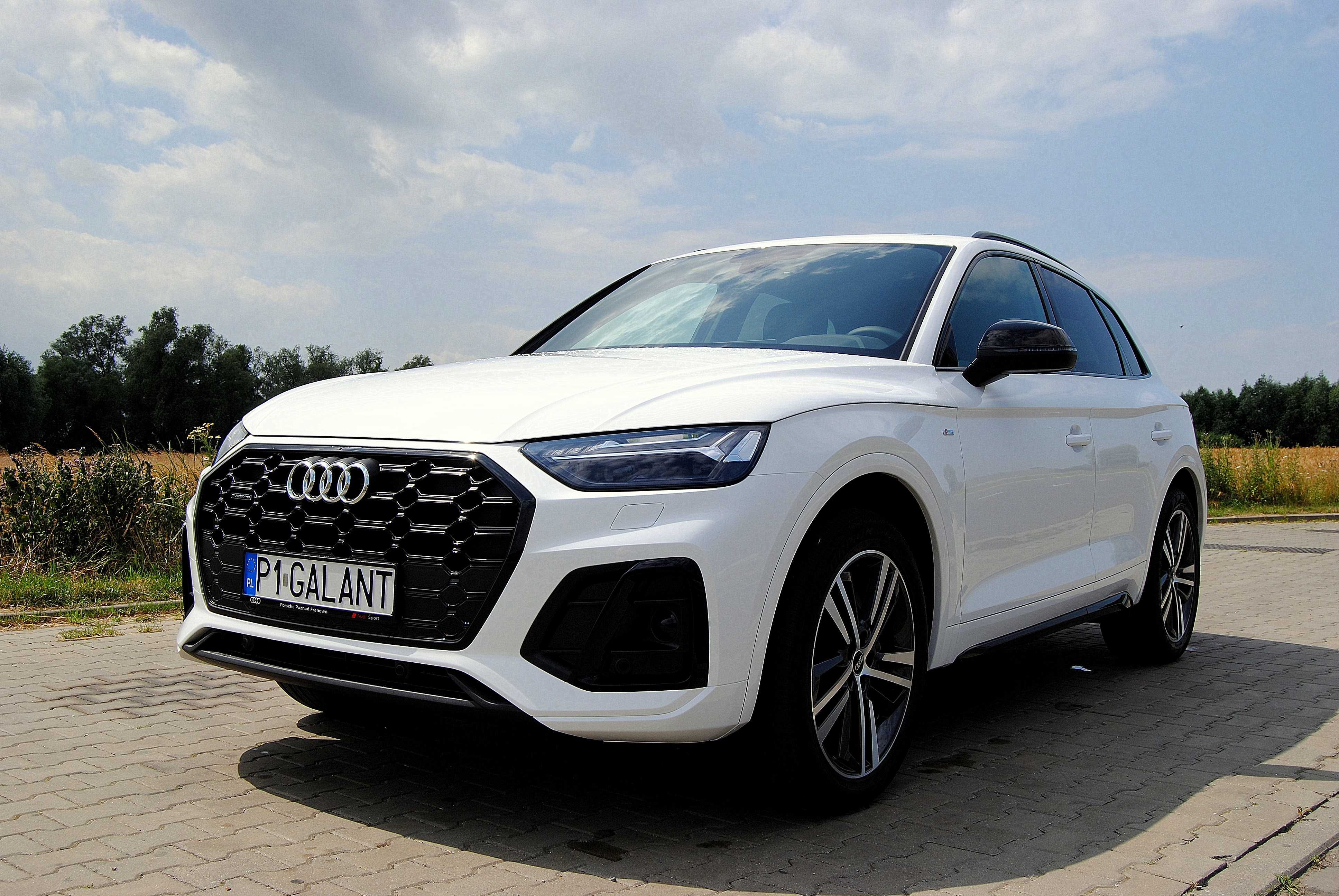 Wypożyczalnia wynajem samochodu premium AUDI Q5 SUV Automat