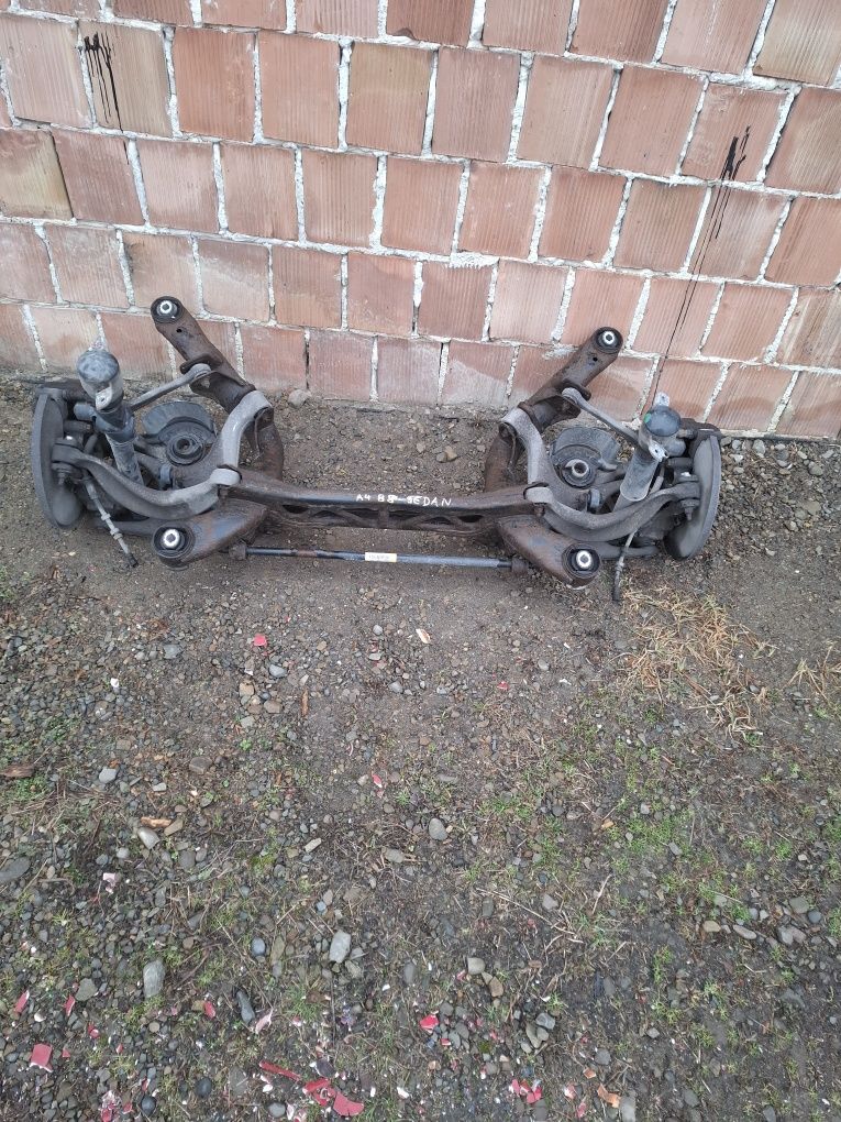 Belka wózek tył audi a4 b8 sedan 2.0tdi