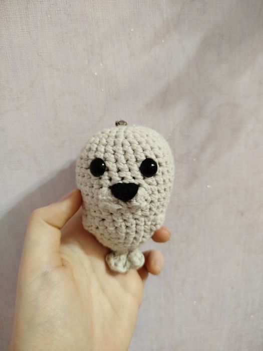 Продаю вязаные брелки