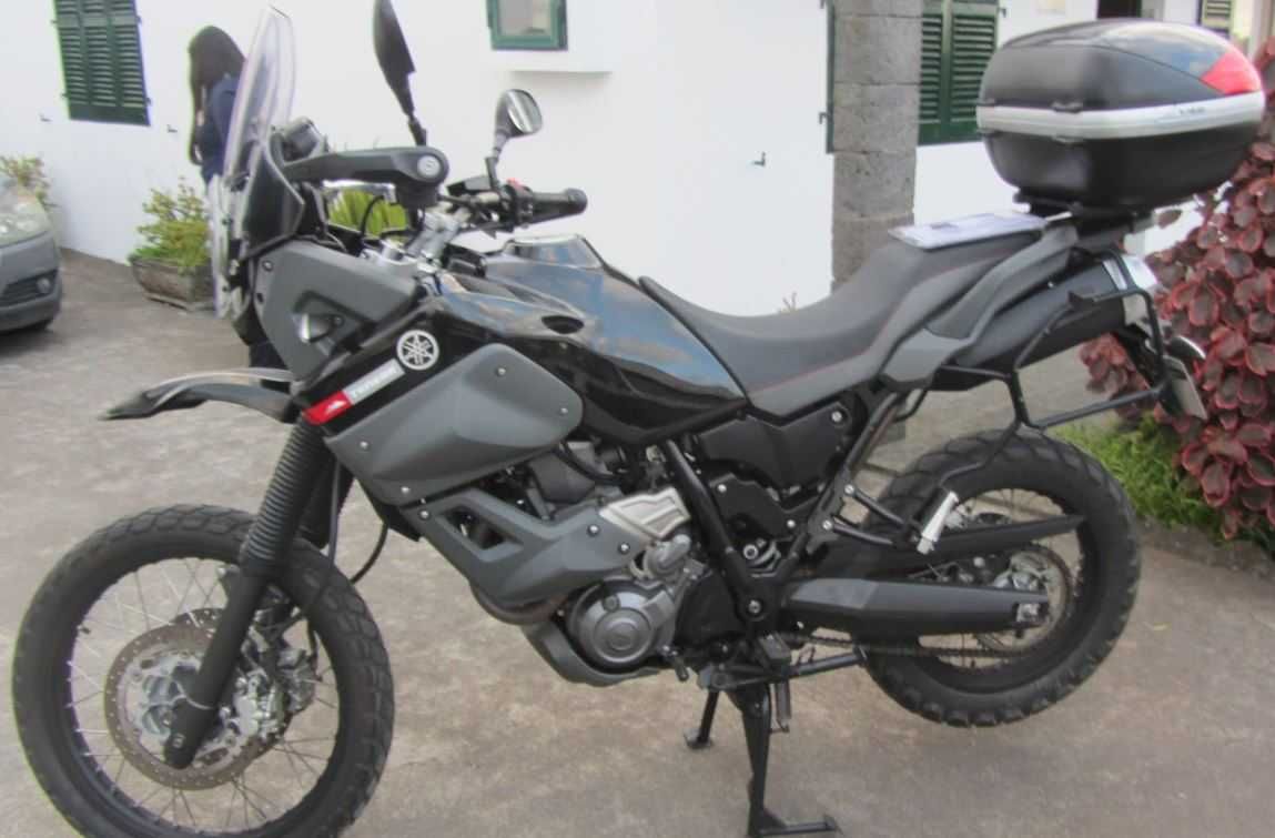 Guarda-lamas Frente Universal Polisport Preto (Usado em Teneré XT660Z)