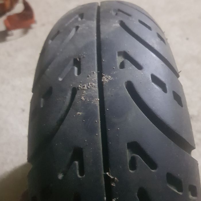 Opona nr b65 duro 120/70-12  do skutera