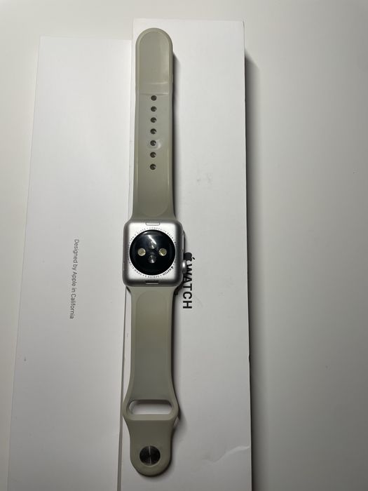 Apple Watch Series 3 38mm – Srebrny,  bateria do wymiany