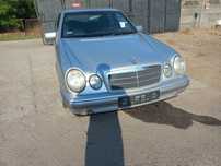 Mercedes W210 2.2 Diesel 70kw  98r wszystkie części lampa  drzwi