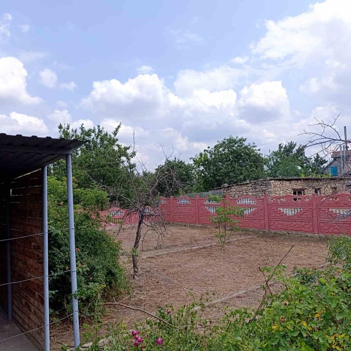 Срочно продам дом с евроремонтом район болгарка