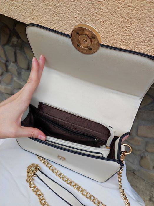 Рожево-біла жіноча сумка