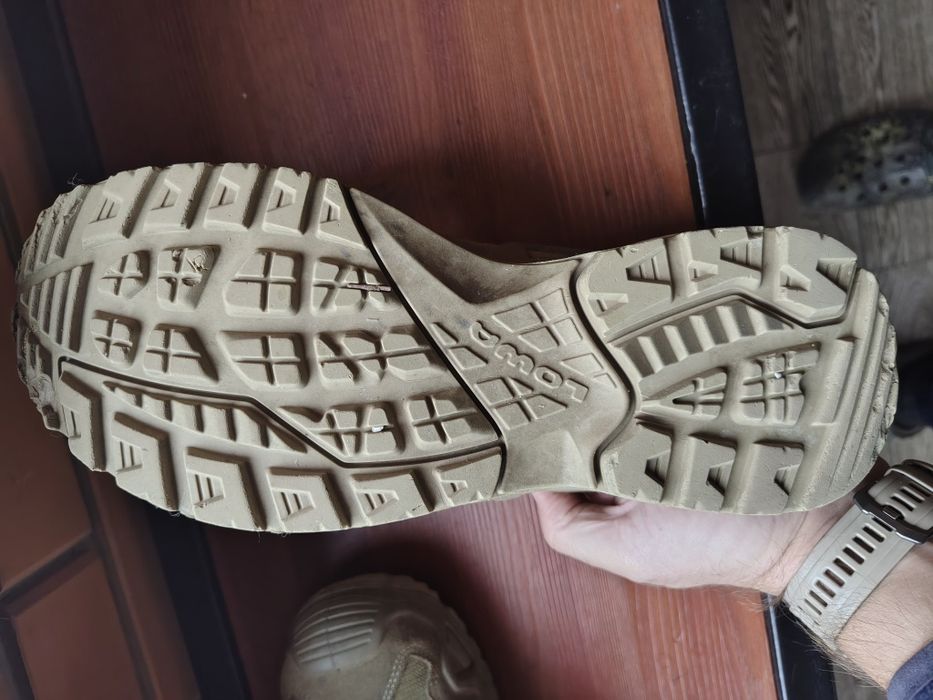 Lowa тактичні кросівки,ботінки