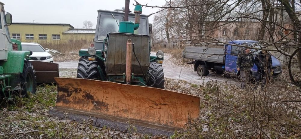 Трактор бульдозер Т-150