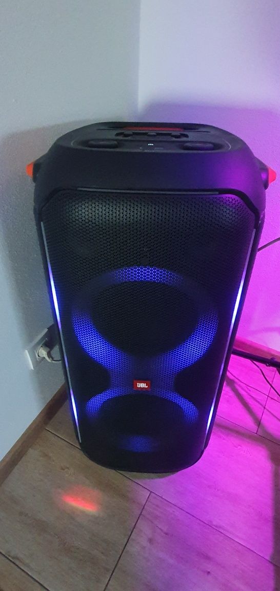 Wynajem głośników partybox jbl 710