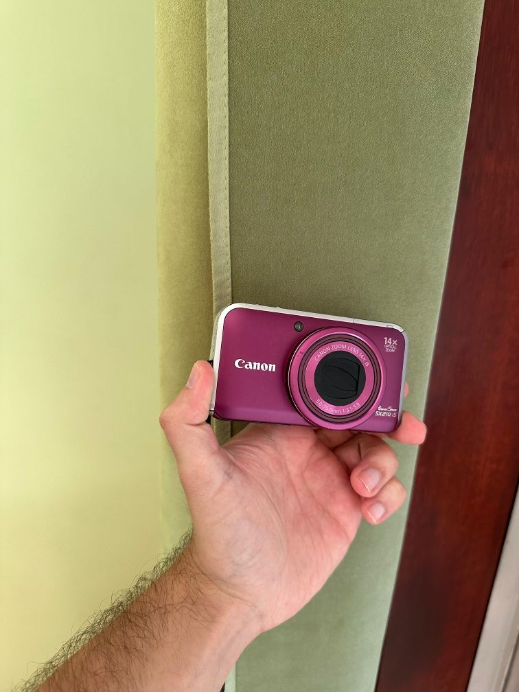 Canon PowerShot SX210 IS - Zoom 14 x