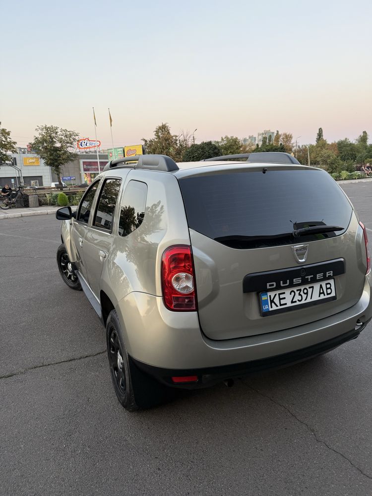 Продам Dacia Daster 1.6GBO