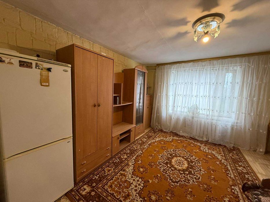 Здається в оренду кімната в гуртожитку: вул. Андрія Мельника, 31/2а