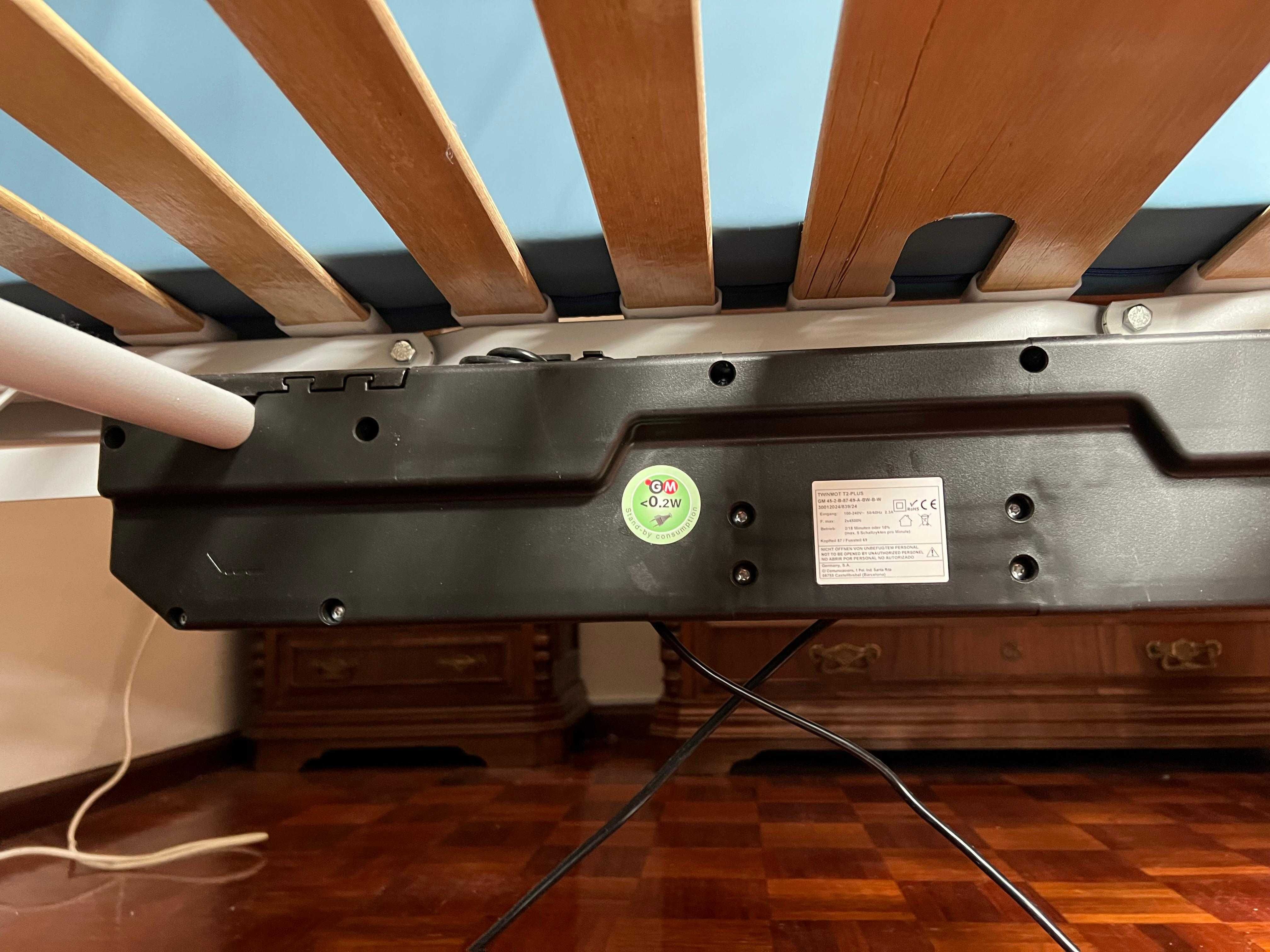 Cama articulada eléctrica c/ grade Colchão visco-elástico anti escaras
