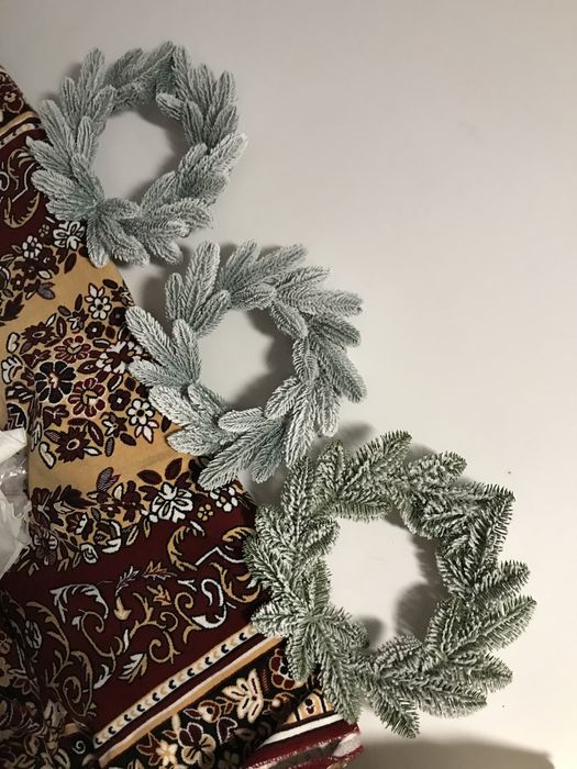 Новорічні віночки ,Різдвяні віночки для свят створені власноруч