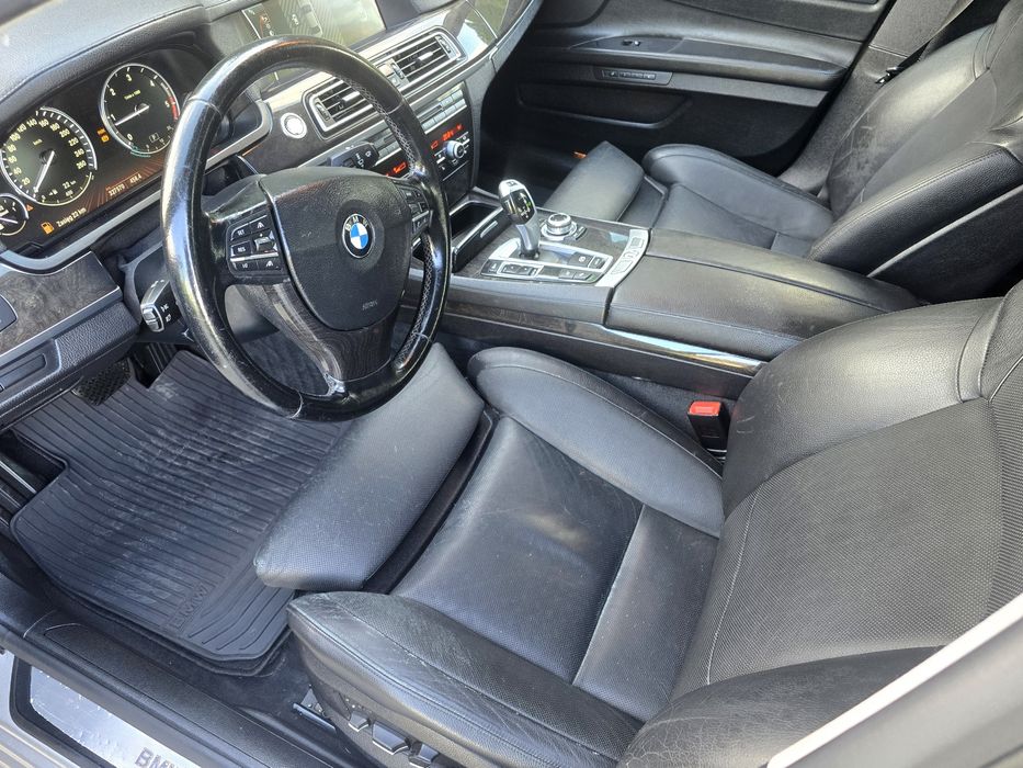 Bmw 730 D F01  max.opcja,radary Full masaże, monitory indywidua /zamia