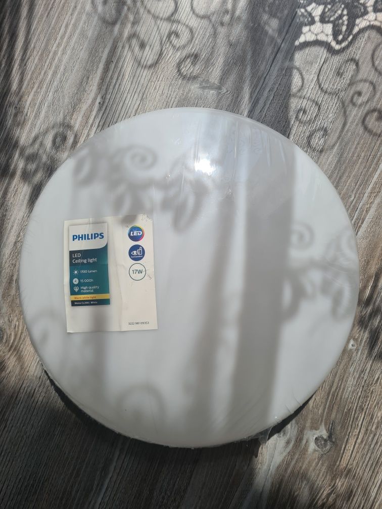 Lampa sufitowa LED Philips Moire CL200 White