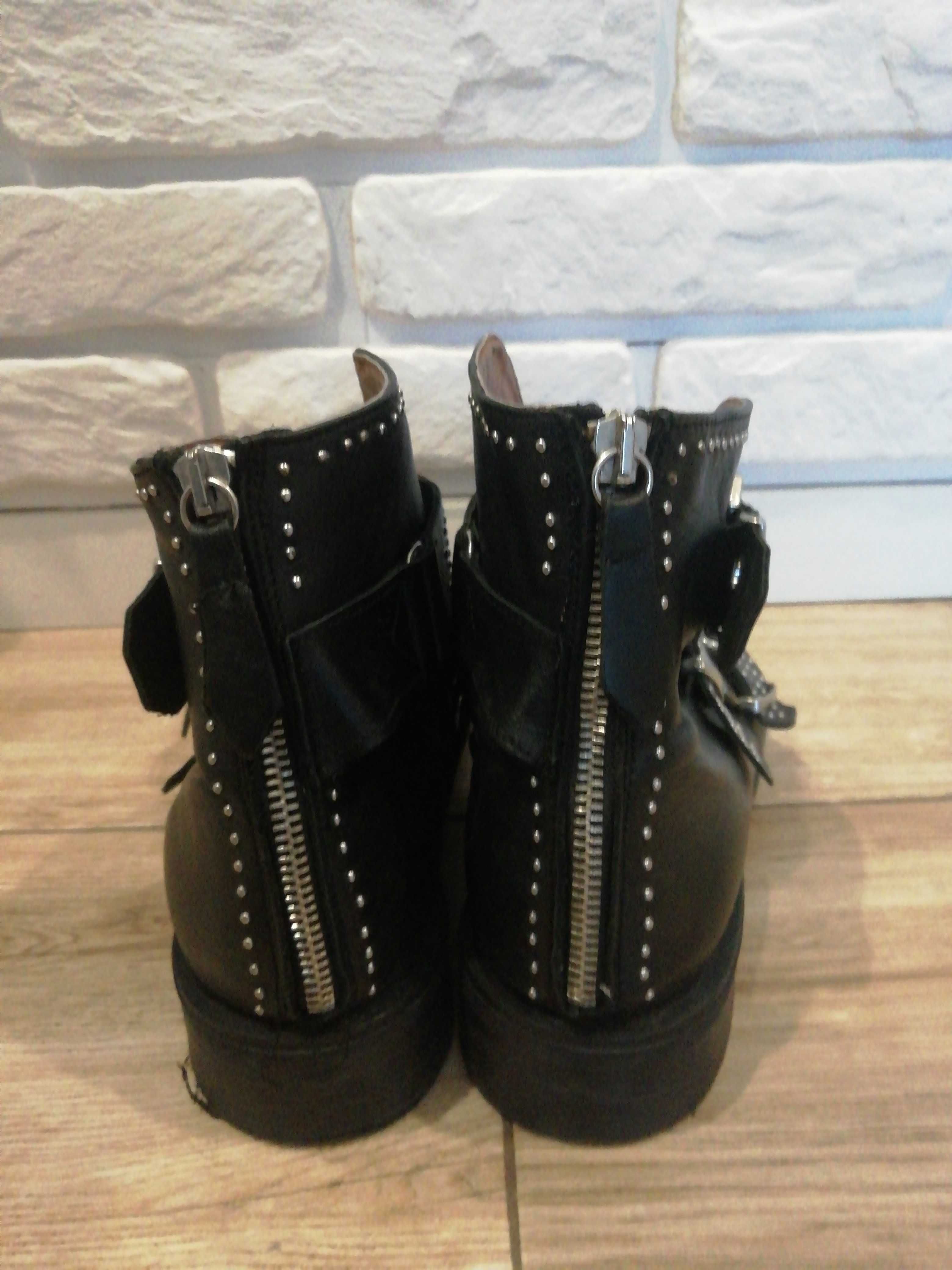 Botki damskie z ćwiekami, Zara, 40