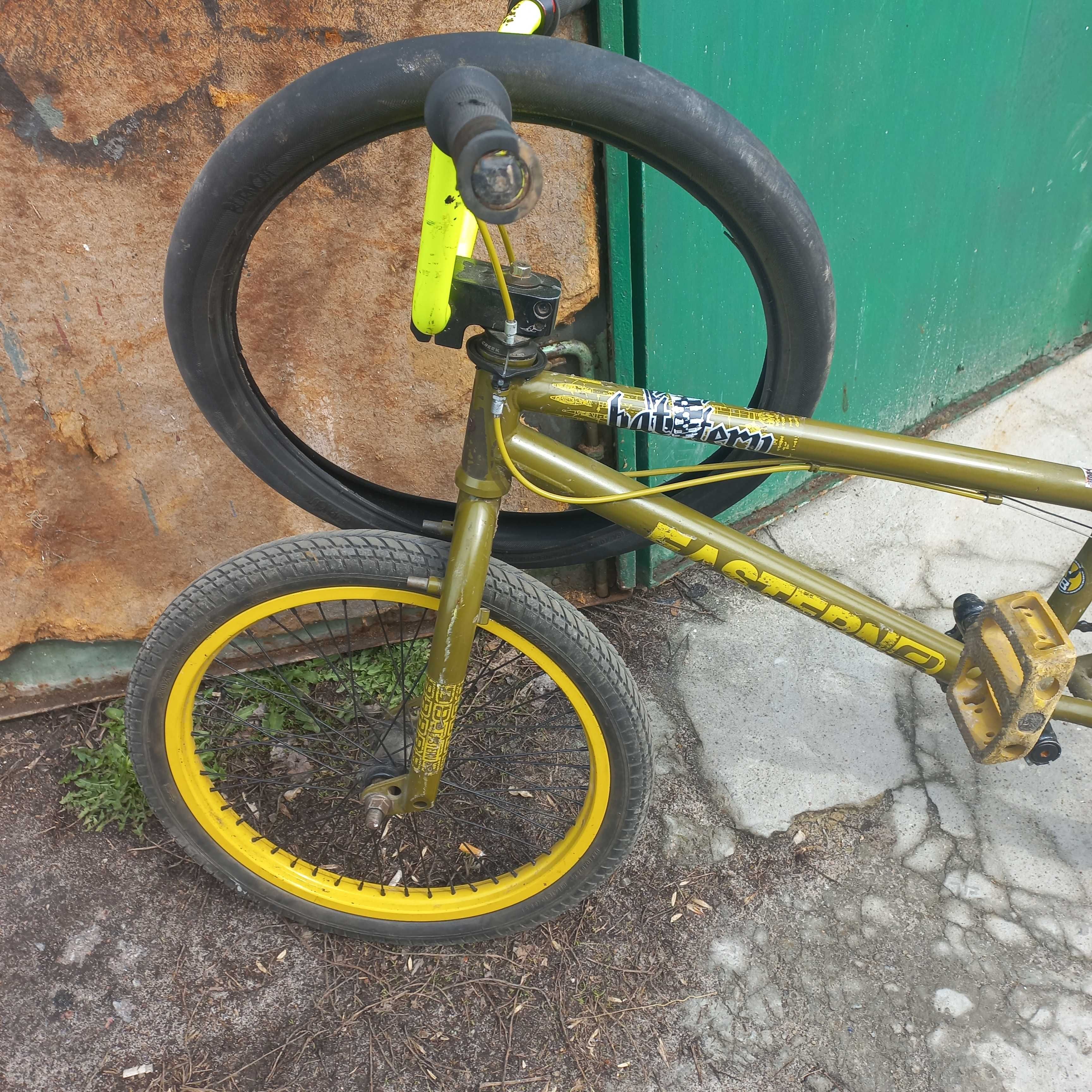 Продаеться гарний BMX