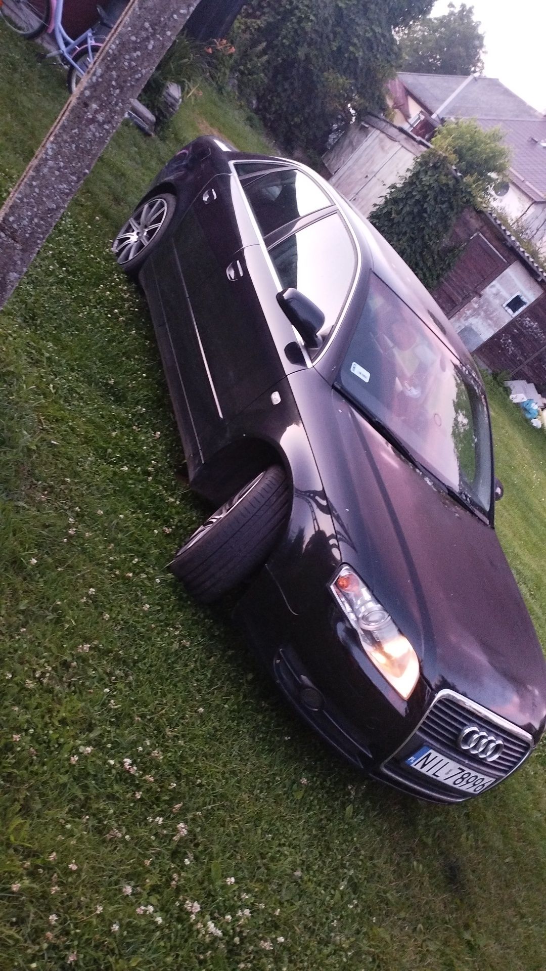 Sprzedam Audi A4B7 2.0 tdi