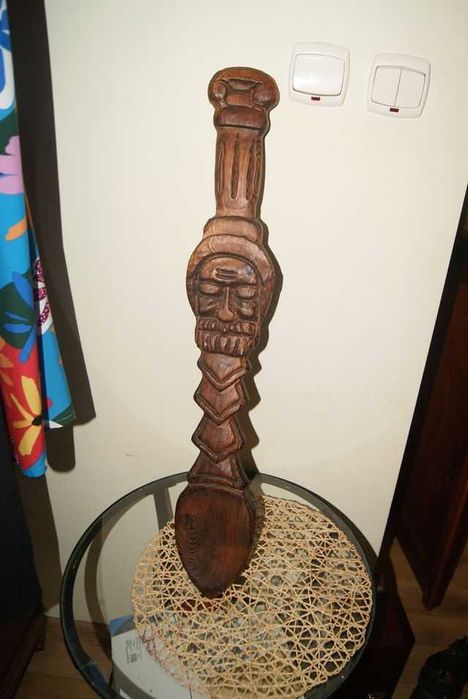 Płaskorzeźba afrykańska łyżka