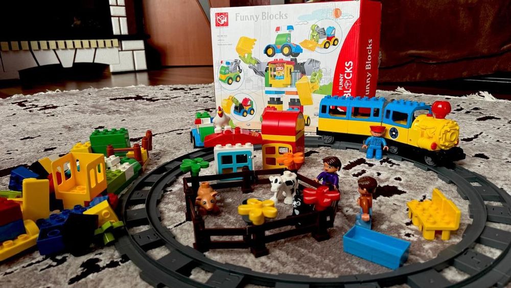 Продам іграшки Щенячий патруль, конструктори та інше в описанні.