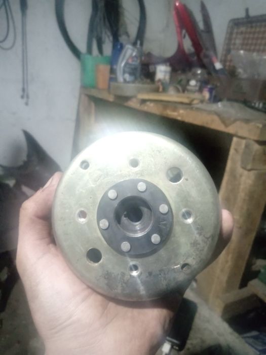 Продам генератор на скутер 4т(вайпер вінд, навігатор,фада тощо)50-80сс