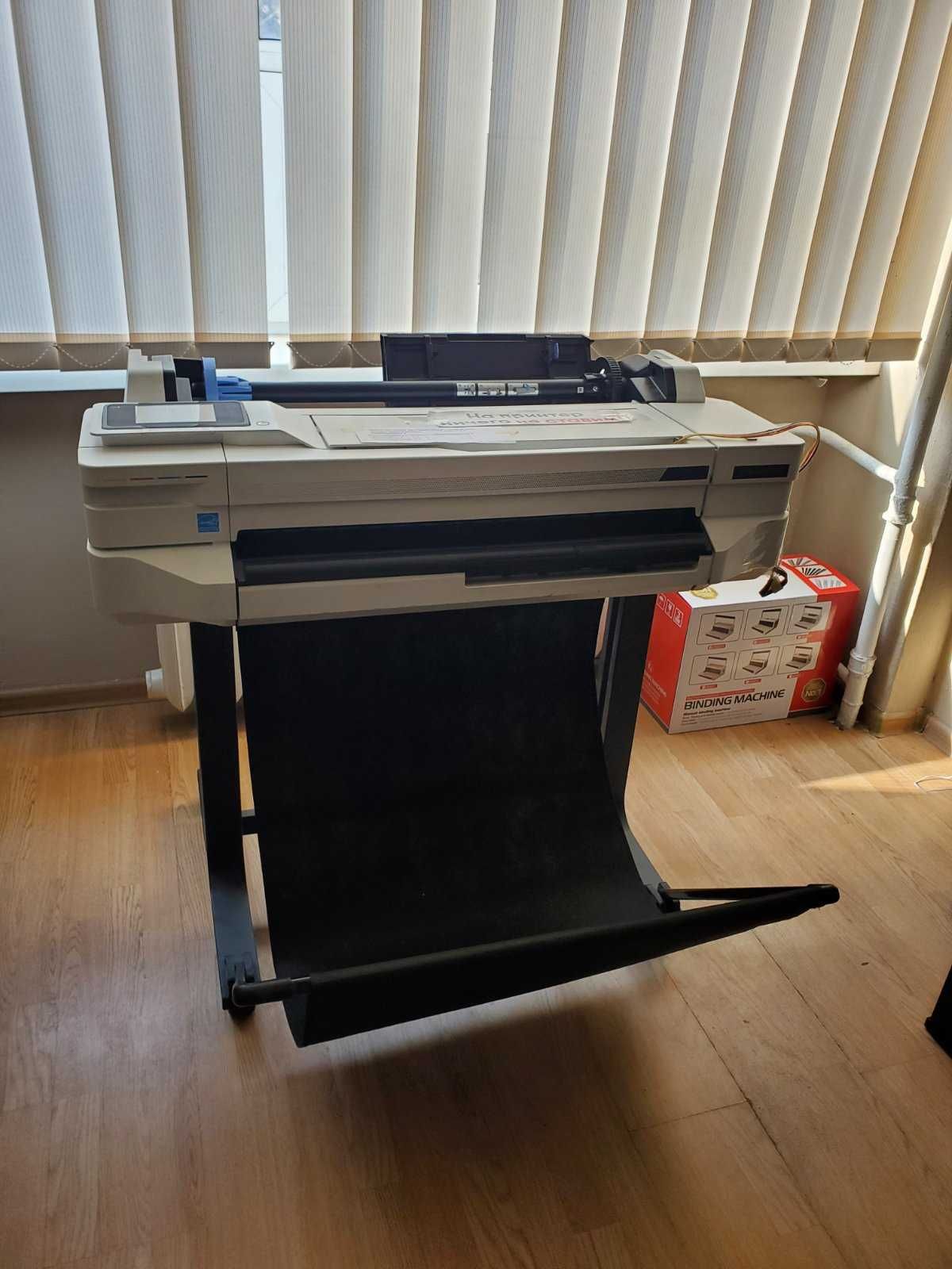 Плотер HP Designjet T525 24" з СБПЧ