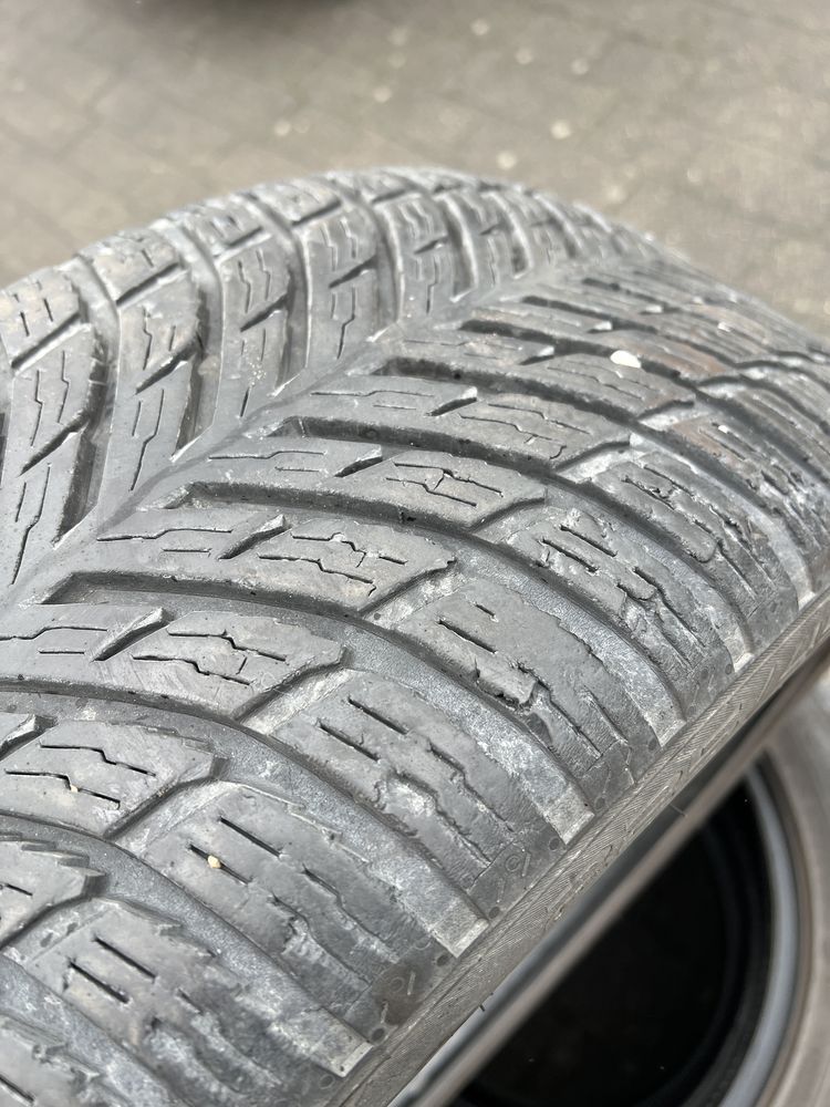 Nokian 225 45 R17 4 szt Całoroczne