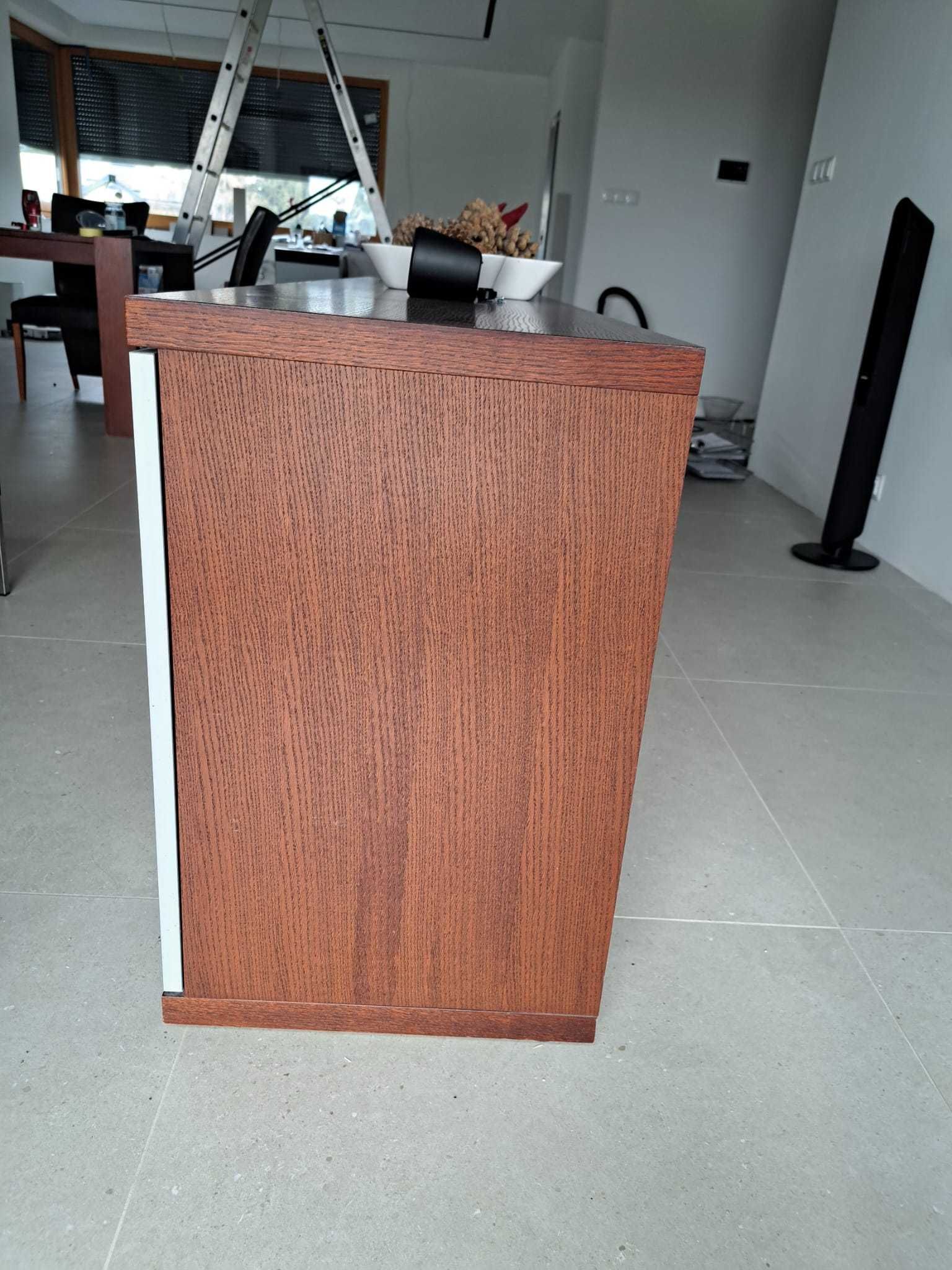 Komoda i witryna,  Bydgoska Fabryka Mebli, Linia Matrix