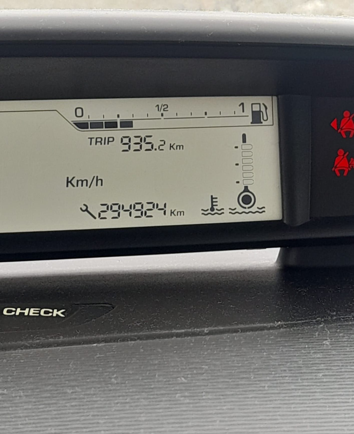 Citroën C4 2008, 1.6HDI (110 CV)