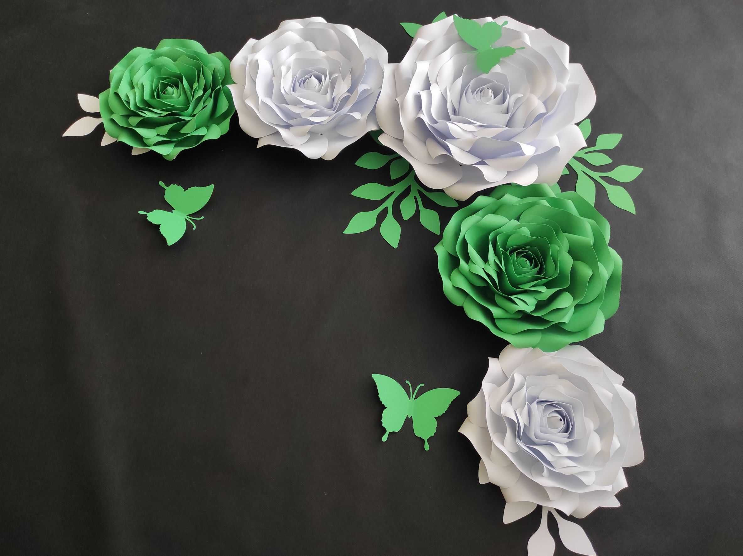 Róże 3D Chanel z papieru