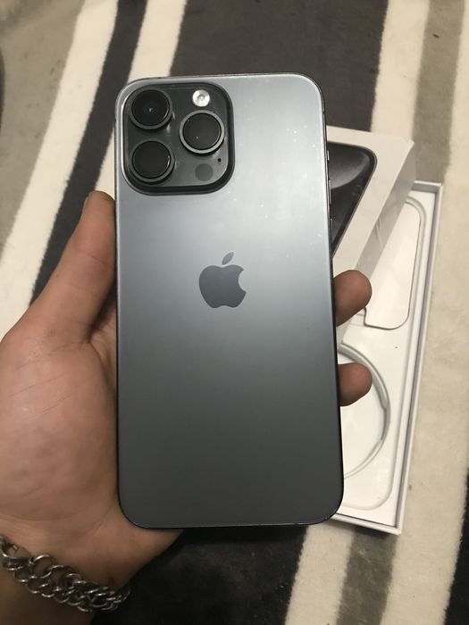 iPhone 15 Pro Max 1T (android)