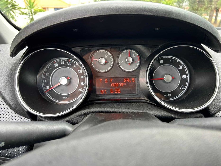 Ford Fiesta 1.6 TDCI 90CV Titanium