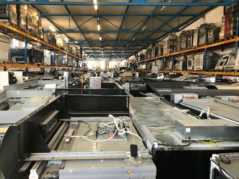 Lada witryna chłodnicza. Używane wyposażenie sklepu. GWARANCJA