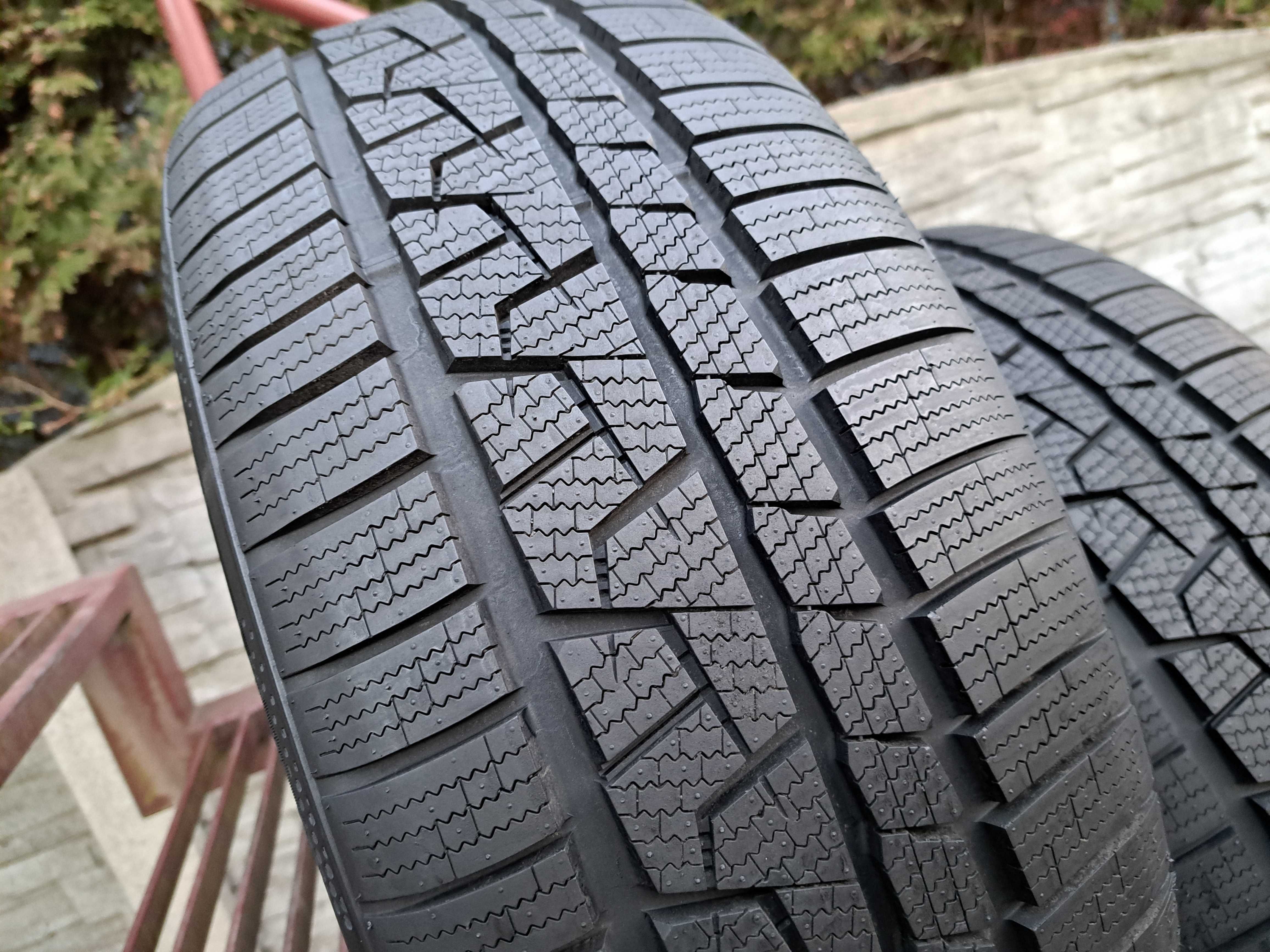 4 Opony zimowe NOWE DEMO 215/50 R17 Aplus Montaż Gratis ! ! !