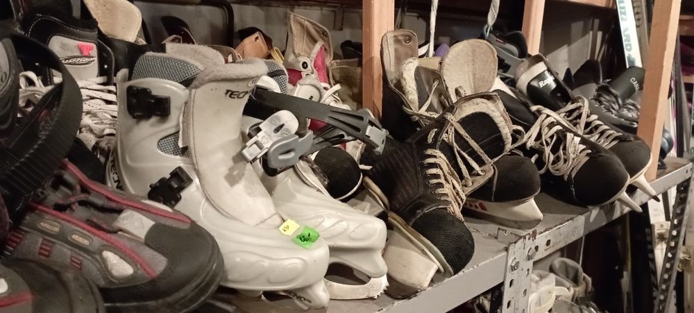 Łyżwy używane hokejowe figurowe różne rozmiary od 20.XI.25- Krako59.