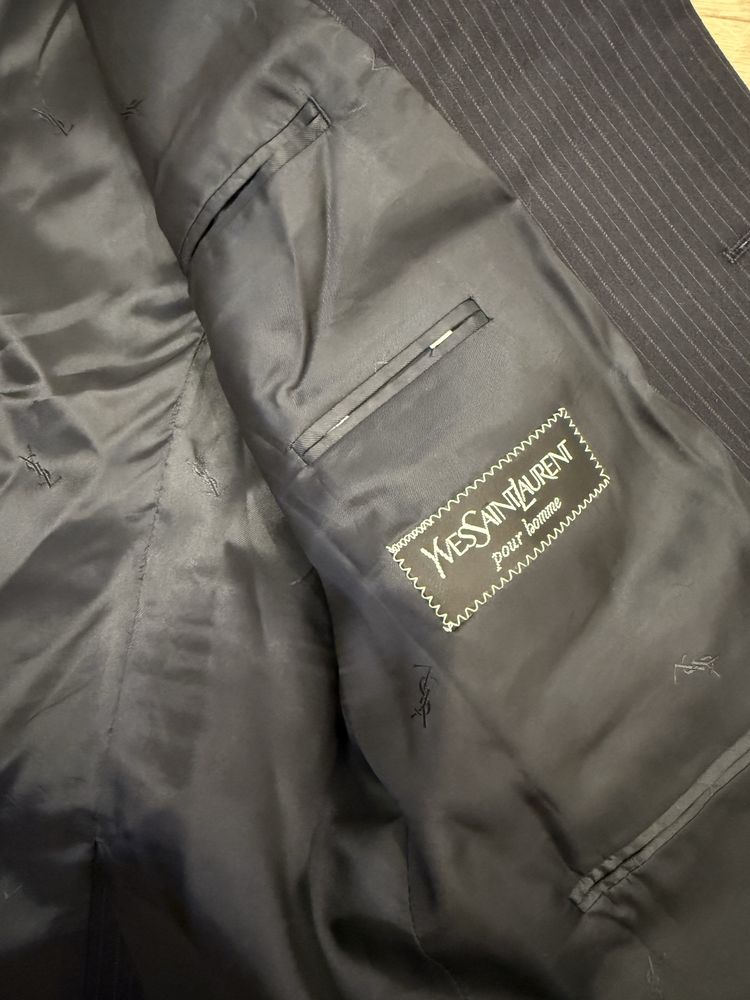 Пиджак YSL с мужского плеча