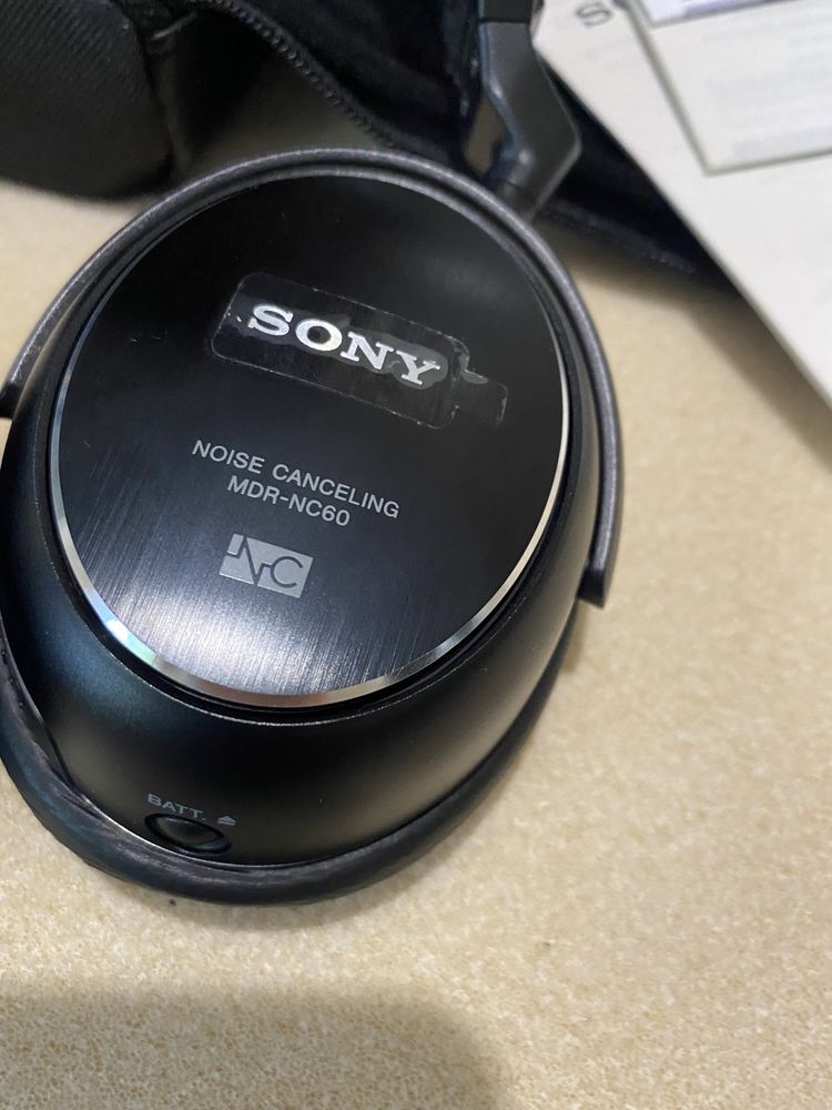 Навушники Sony MDR-NC60