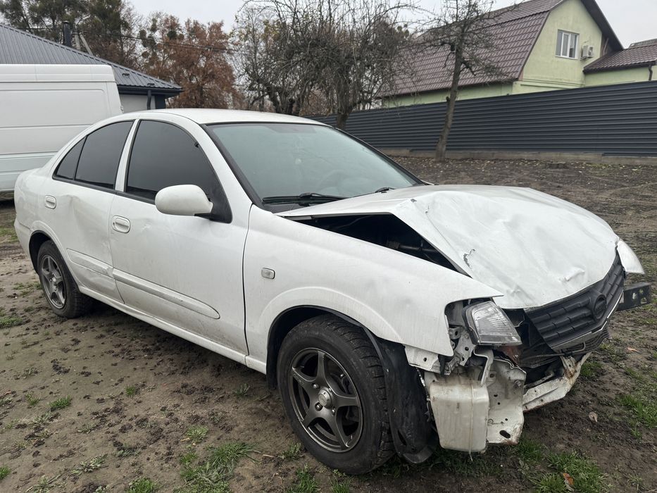 Продам Nissan Almera 2012 рік 1.6 газ/бенз пілся ДТП!