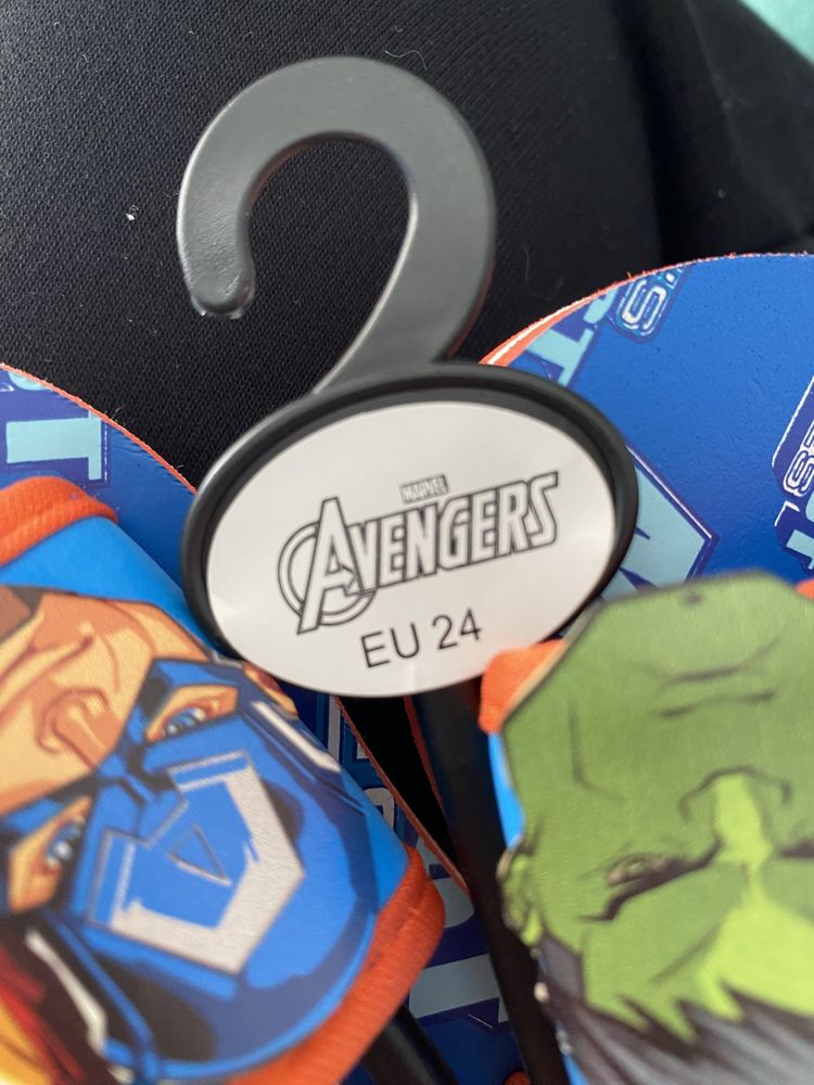 Sandały chłopięce Marvel Avengers rozmiar 24