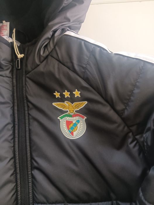 Kispo oficial da Adidas