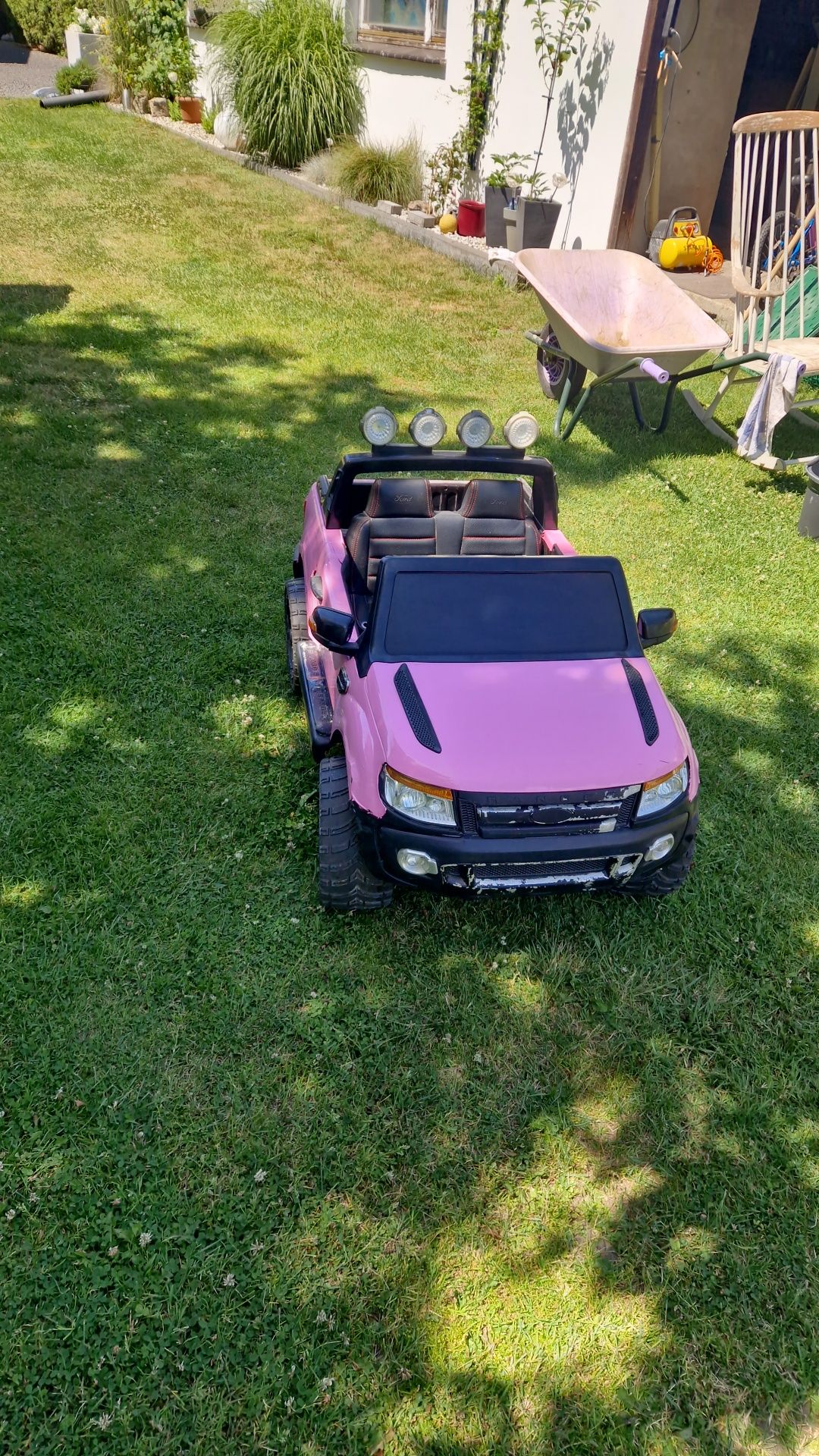 Auto na akumulator FORD