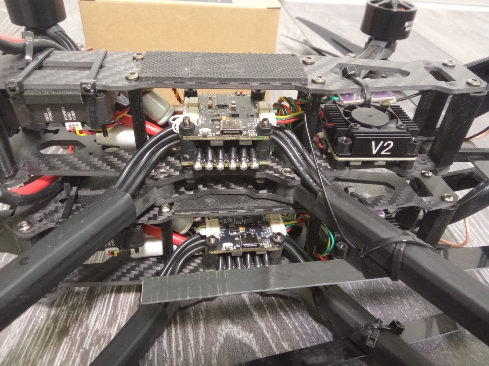 Продам Fpv дрон 10дюймів з тепловізійною камерою