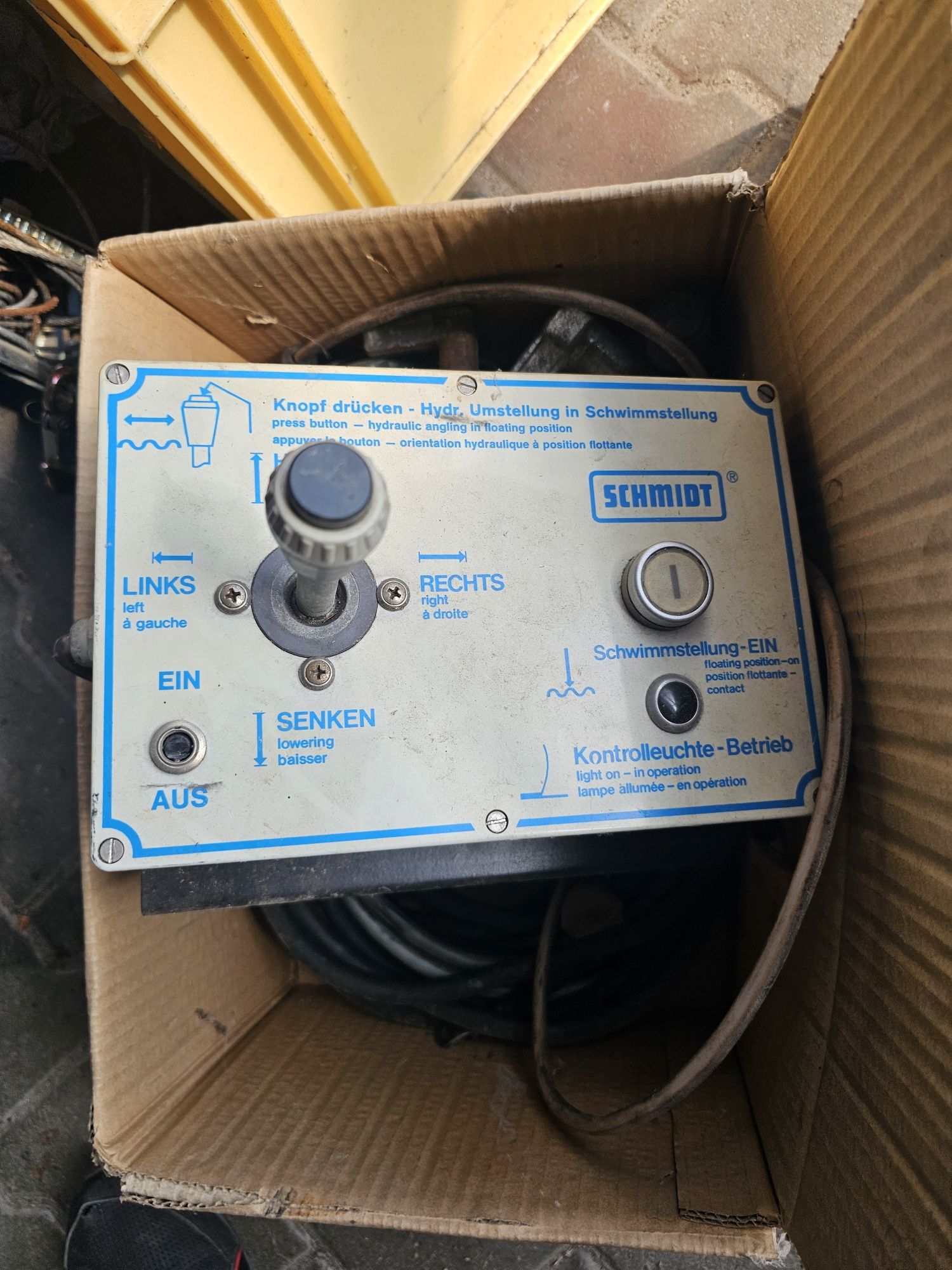 Plug do śniegu schmidt 3m z pulpitem serowaniem z pompą napedem man
