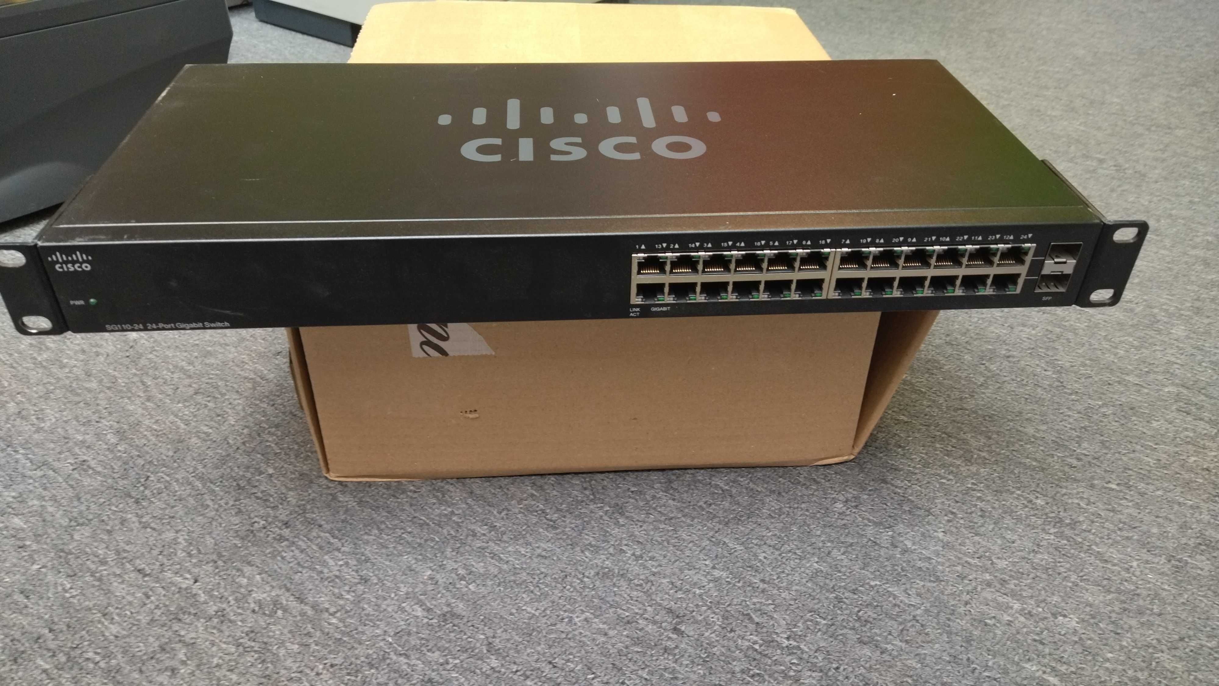 Cisco 26p SG110-24 do szaf RACK 24x10/100/1000Mbit 2xSFP