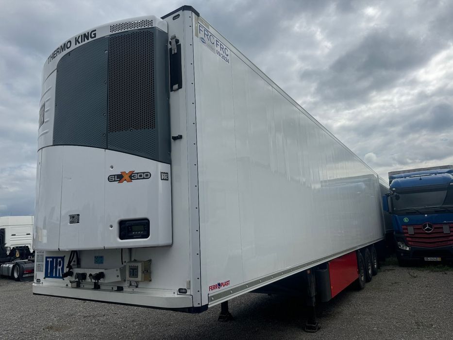 Schmitz Cargobull Hakówka  2012r SLx 300 z Niemiec