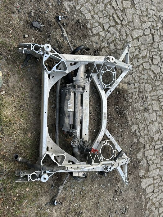 Bmw m3 g80 m4 g82 przedni wózek sanki belka zawieszenia
