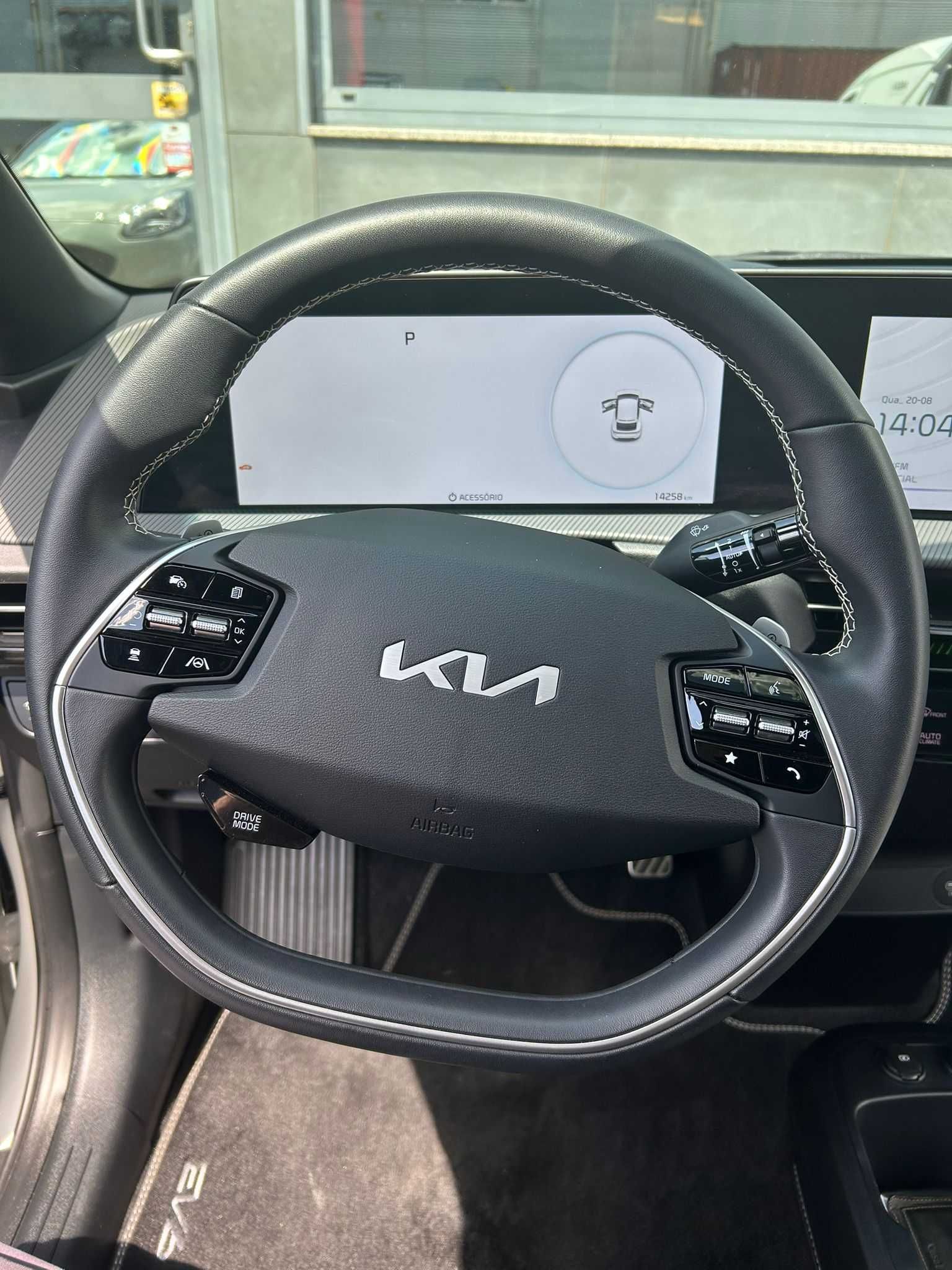 Kia EV6 – Como Novo | FULL Extras | Oportunidade Única