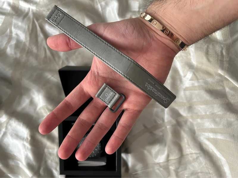 Omega x Swatch Merkury Solarny: Bioceramika Detalami Pustynni Merkury