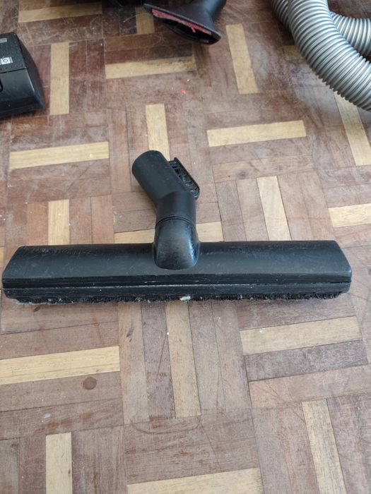 Aspirador com saco Bosch