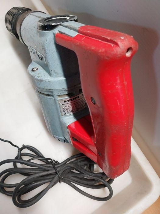 Martelo rotativo profissional HILTI TE 17 SDS
